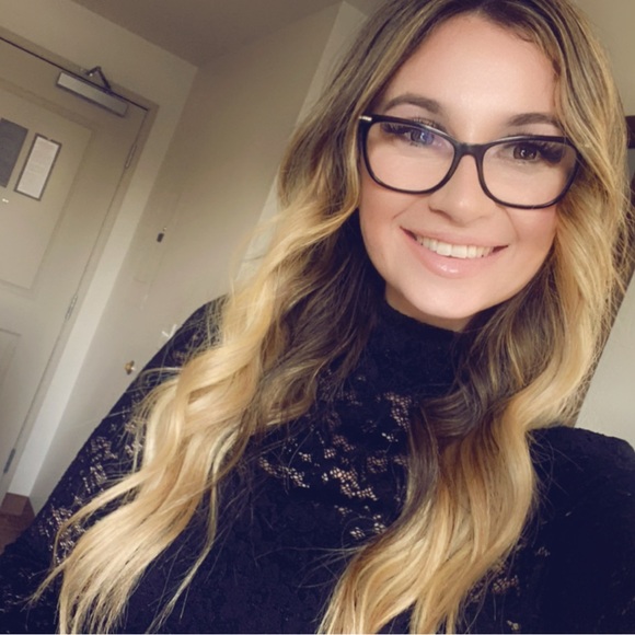 Meet your Posher, Kate - Picture 1 of 1